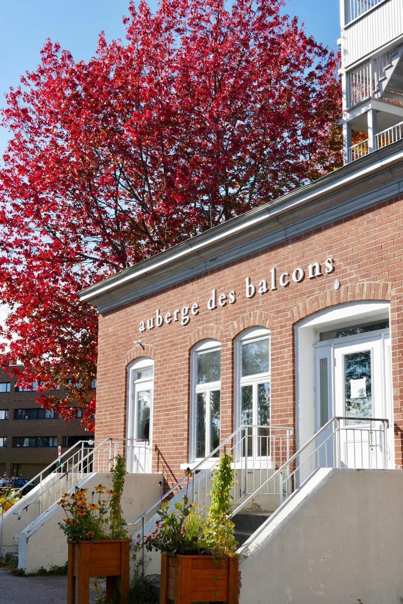 Auberge De Jeunesse Des Balcons Baie-Saint-Paul Exterior foto